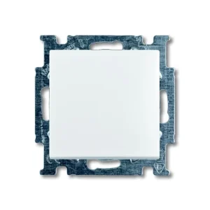 Μπουτόν Απλό Λευκό 2026 UC-94