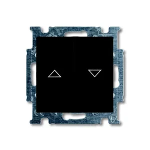 Μπουτόν Ρολών με Σύμβολο Βέλη Μαύρο 2026/4 UC-95