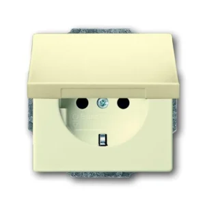 Πρίζα Σούκο με Καπάκι Ιβουάρ